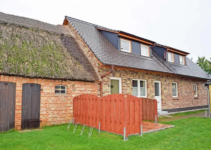 ホームステイ Mit Terrasse Am Heideweg